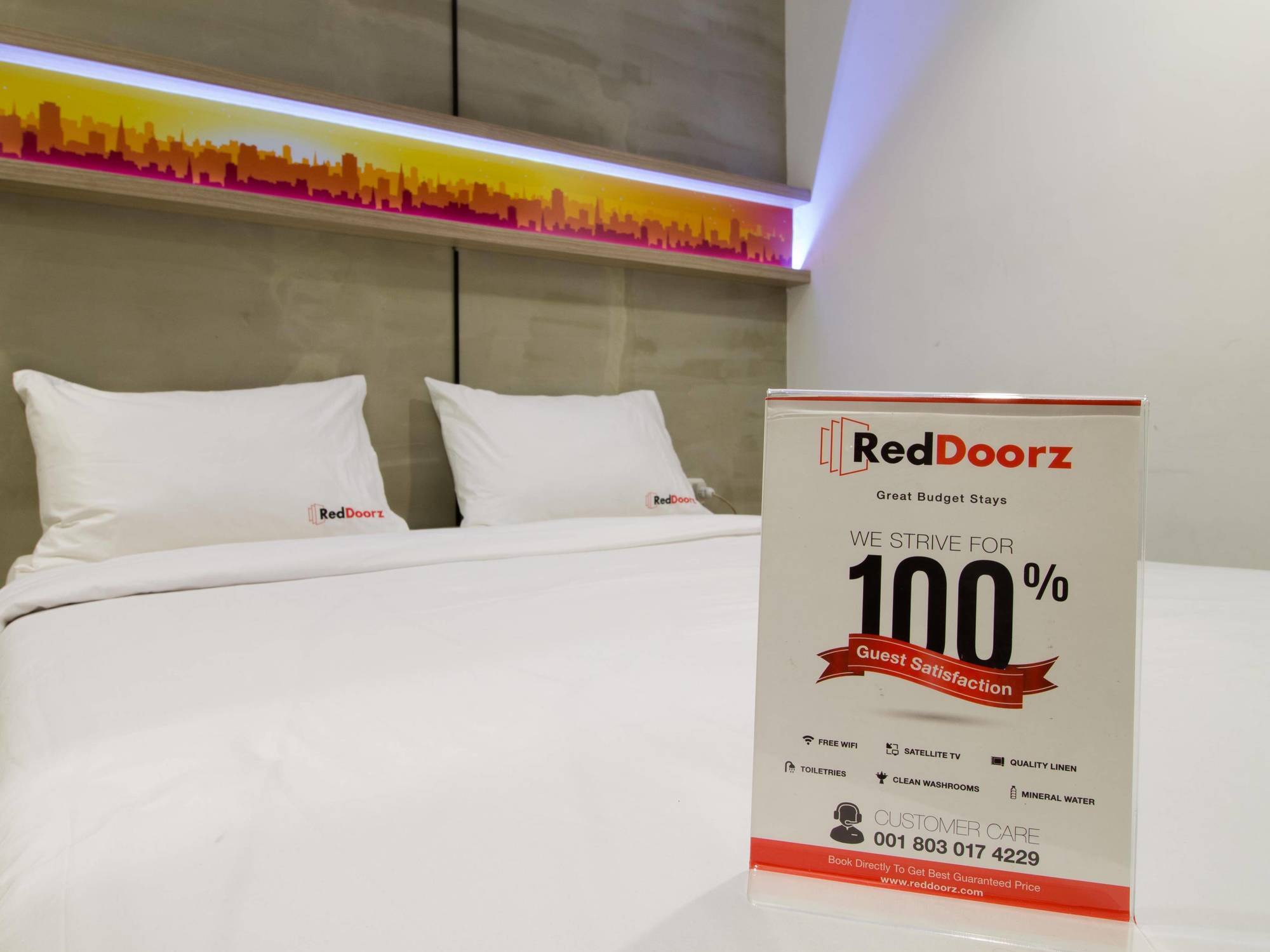 Reddoorz Plus @ Setiabudi Eight Guest house Jakarta
