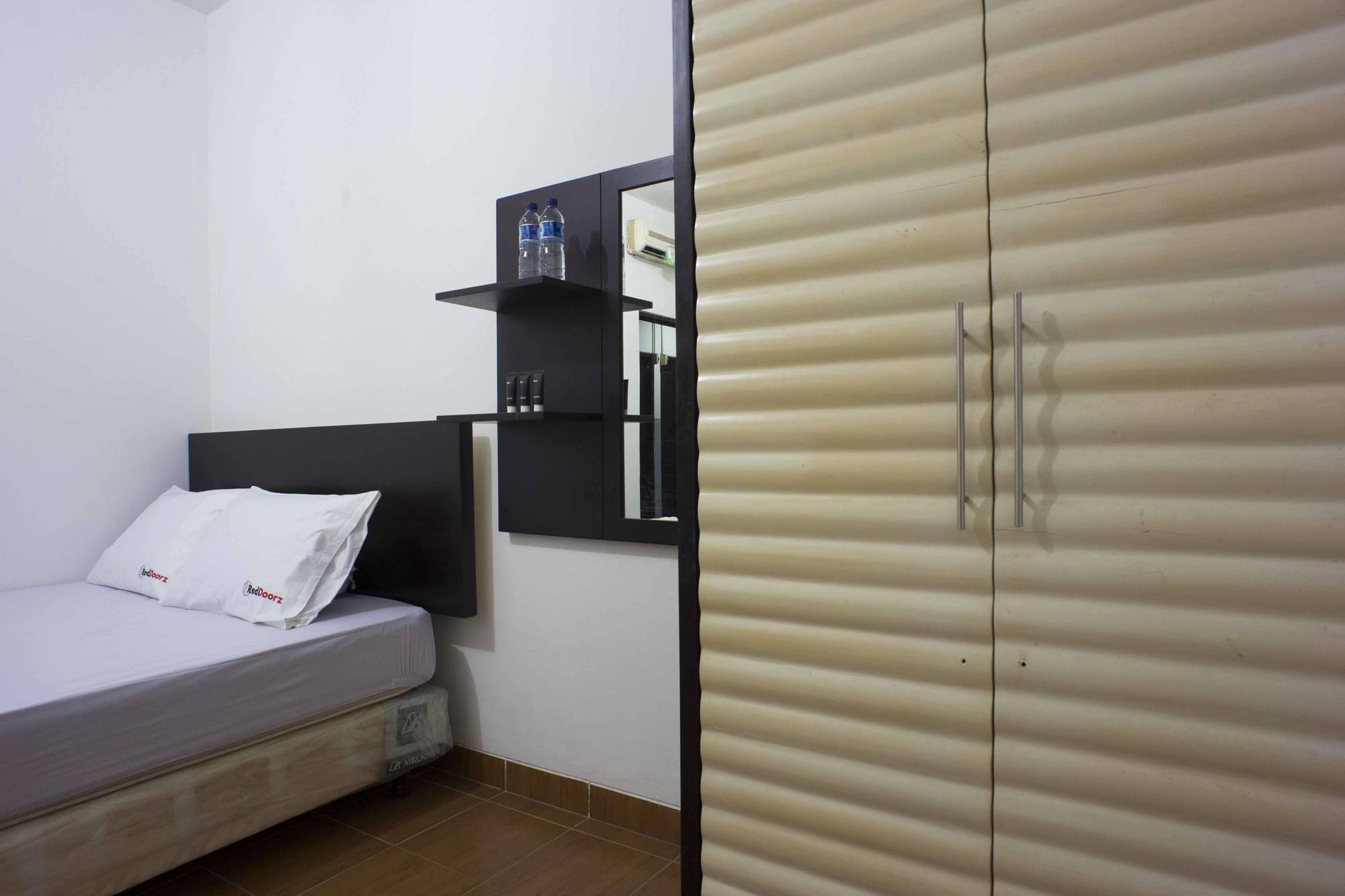 Reddoorz @ Kebayoran Selatan Hotel Jakarta