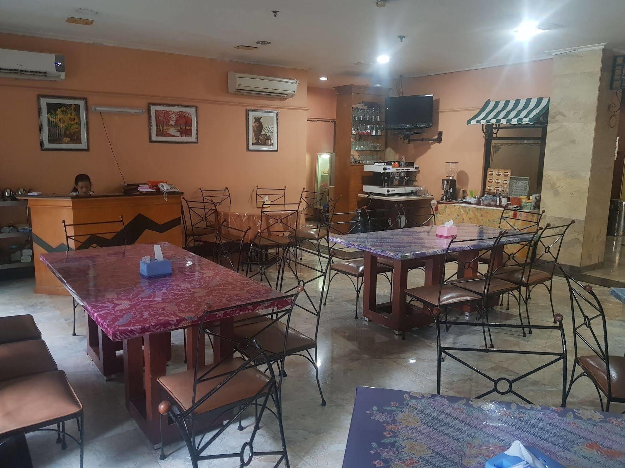 Surya Baru Hotel