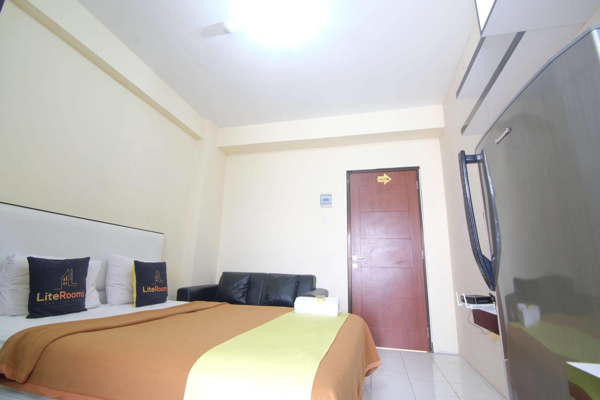 Aparthotel Literooms 3*