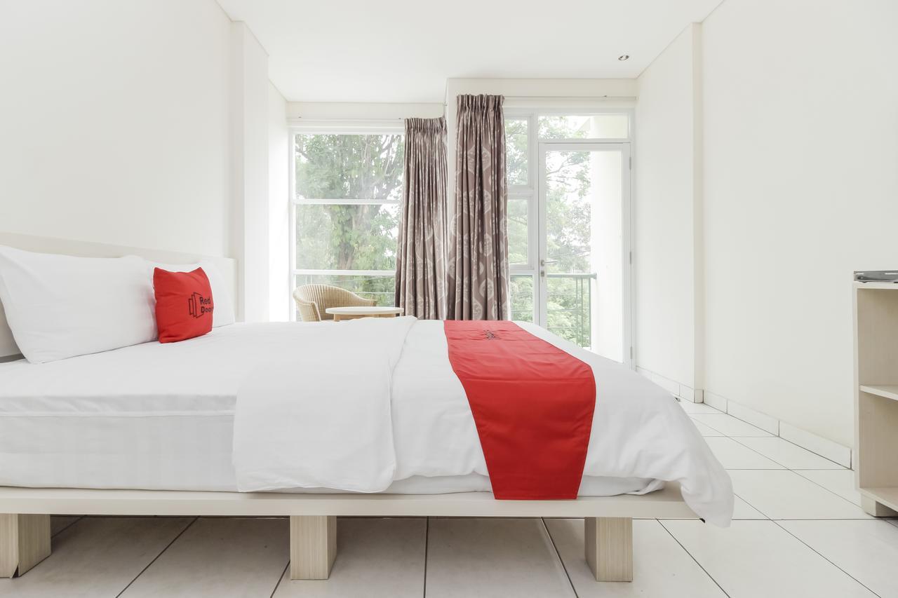 Reddoorz Near Pancoran Guest house Jakarta