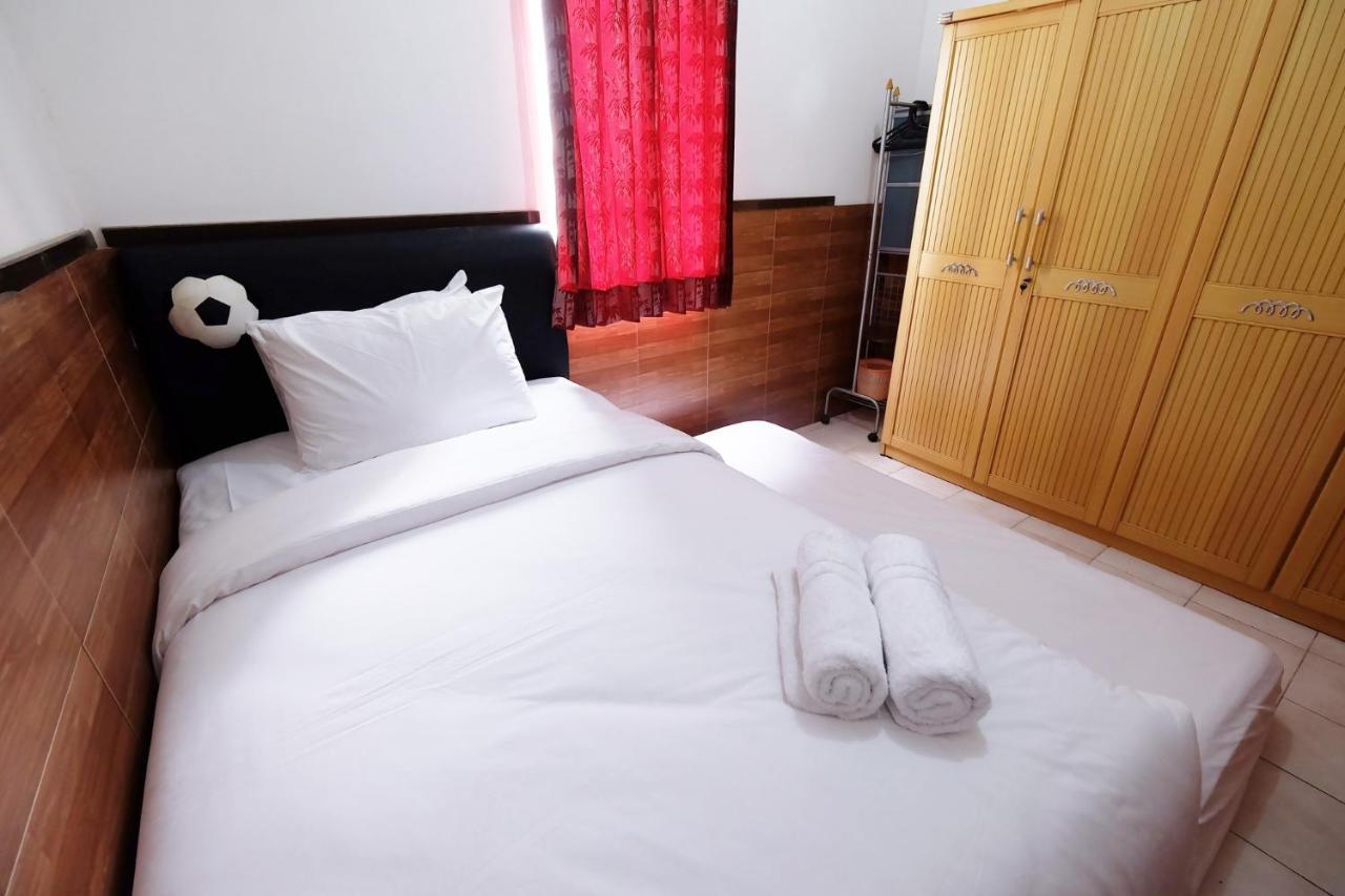 Cozy 2br Mediterania Palace Kemayoran Near To Jiexpo Kemayoran By Travelio Apartment