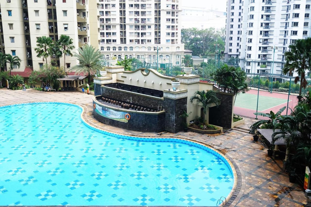 Cozy 2br Mediterania Palace Kemayoran Near To Jiexpo Kemayoran By Travelio