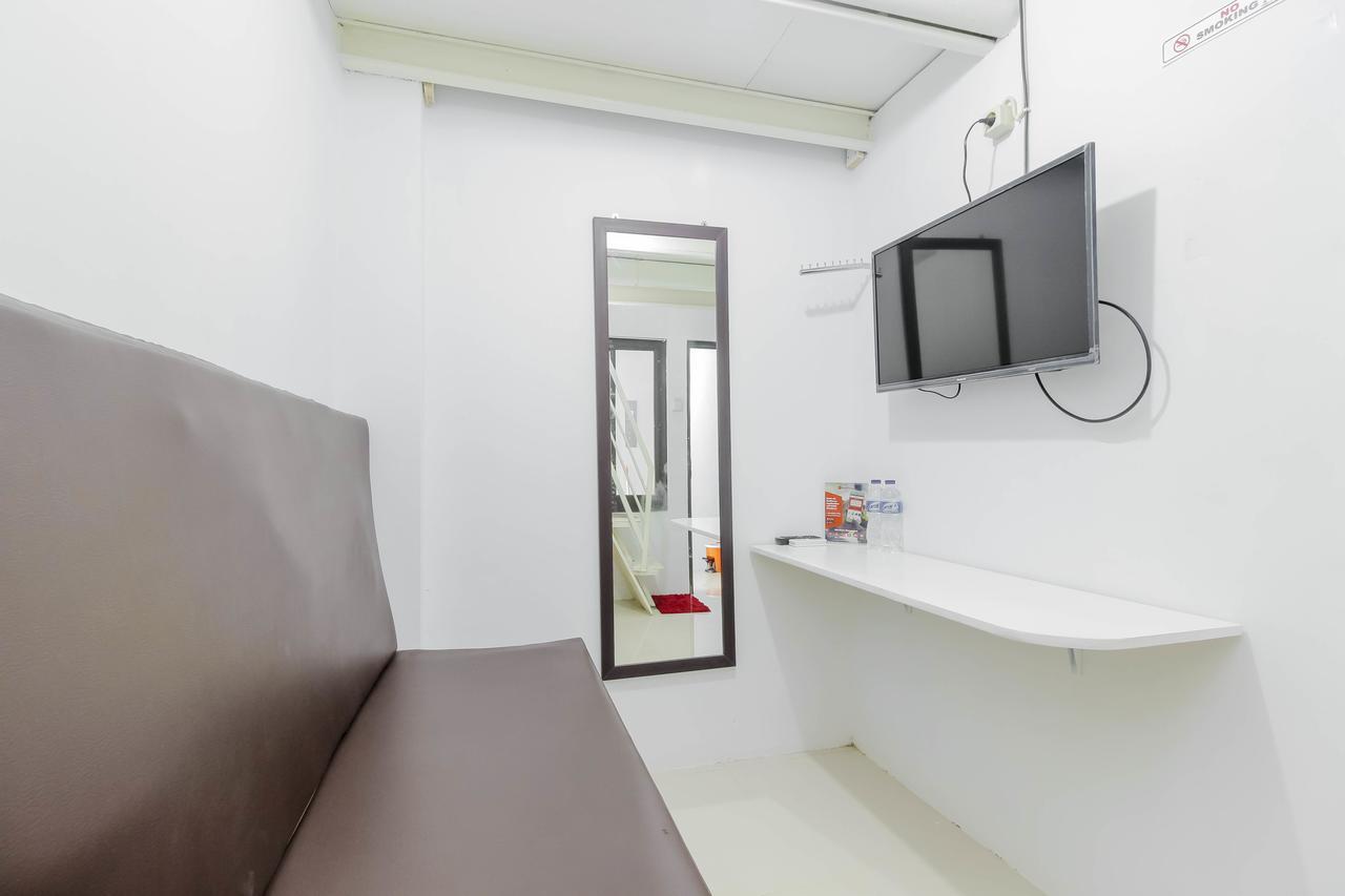 Reddoorz Near Hayam Wuruk Jakarta