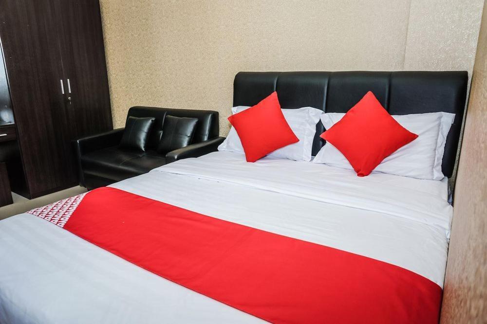 The Grand Palace Resident 2* Jakarta