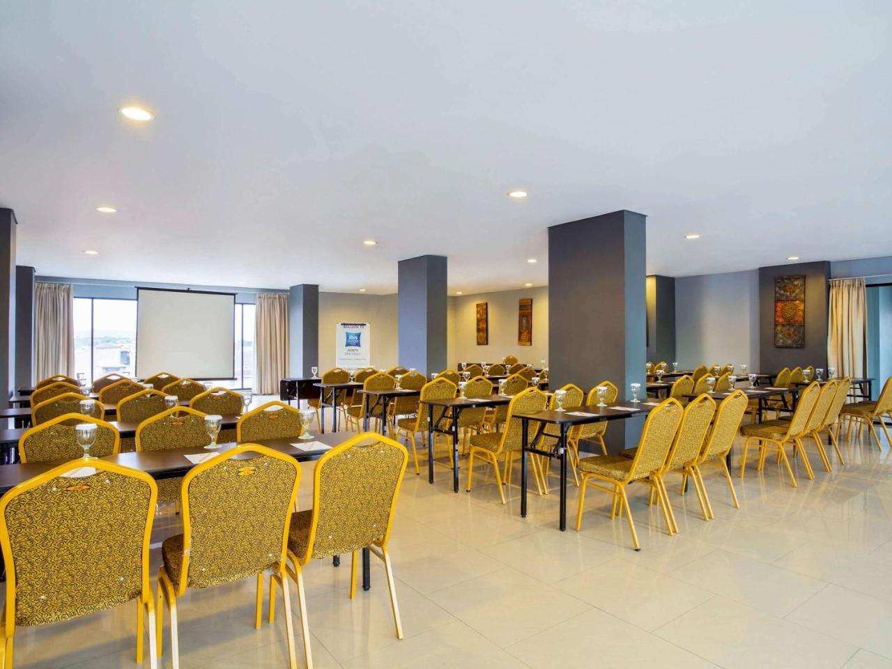 Ibis Budget Daan Mogot Hotel