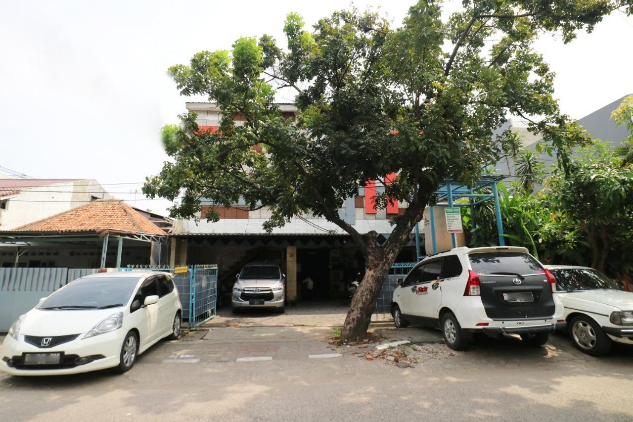 Guest house Makaliwe Jakarta