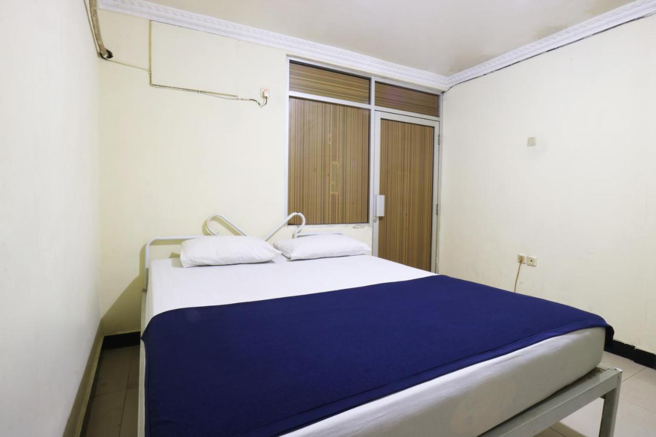 Guest house Makaliwe