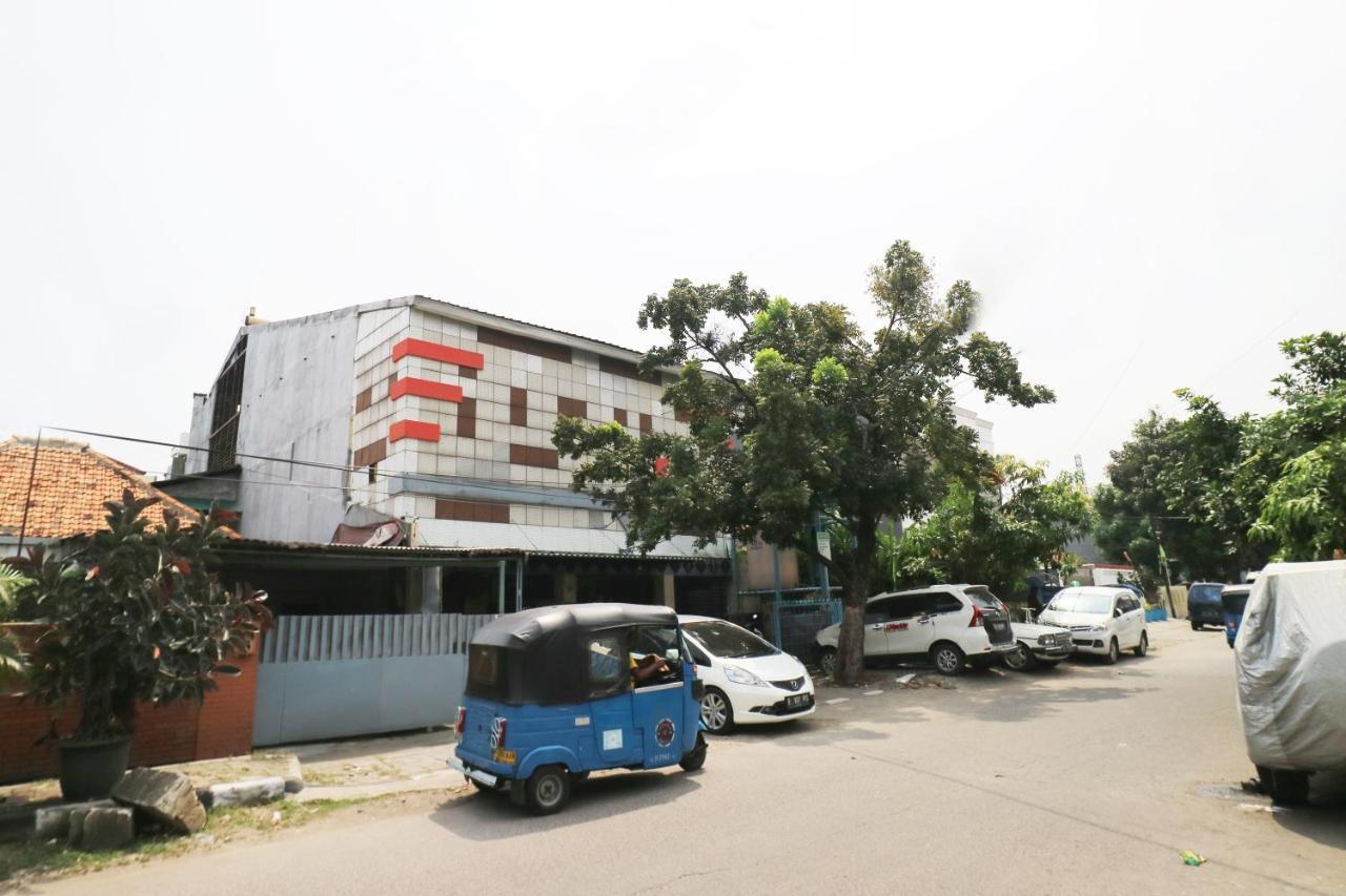 Makaliwe 2* Jakarta