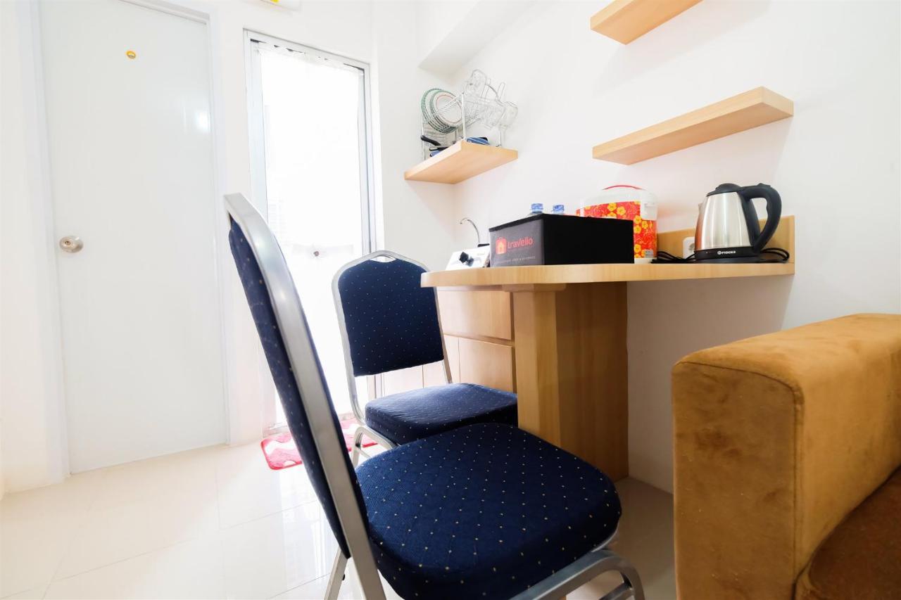 Apartment Cozy 2br Bassura With View By Travelio