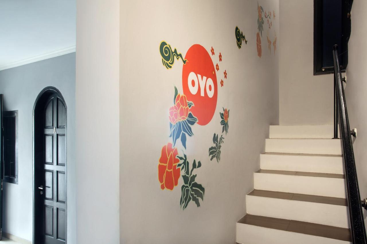 Hotel Oyo 105 La Maison D Ilona Jakarta