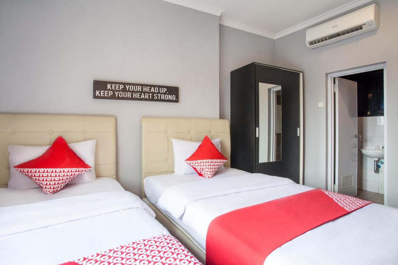 Hotel Oyo 105 La Maison D Ilona Jakarta