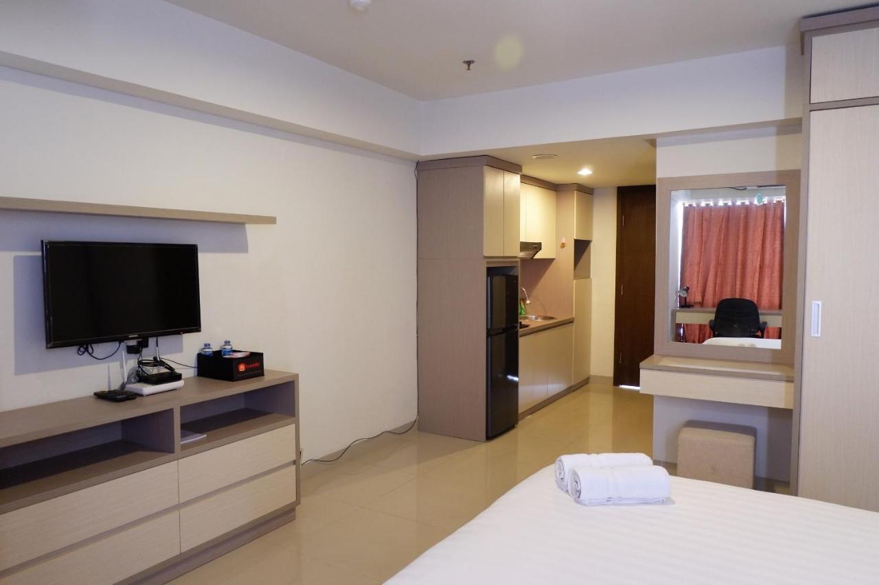 Price The H Near Mt Haryono By Travelio * Jakarta
