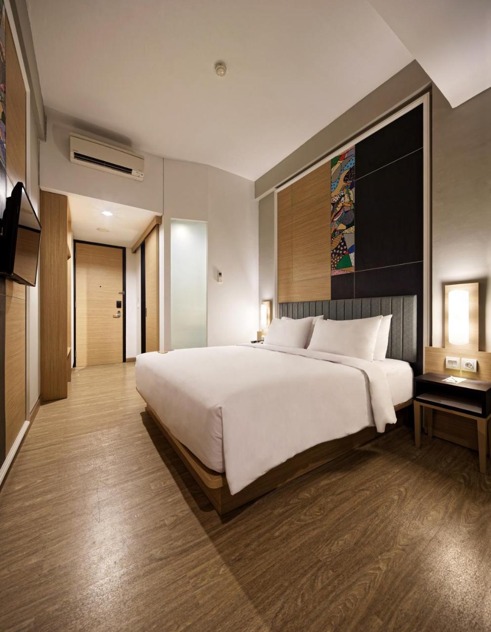 Maxone Platinum Hayam Wuruk Hotel Jakarta