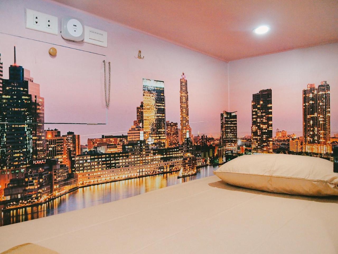 Capsule hotel Inap At Capsule Thamrin