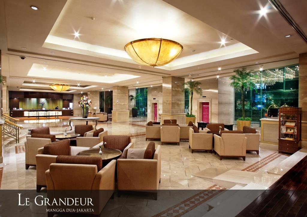 Le Grandeur Mangga Dua 4*