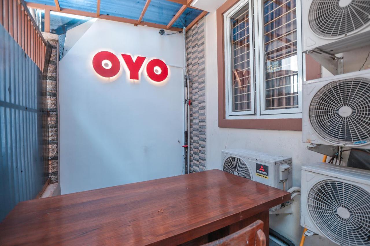 Oyo 150 Harmoni Hotel