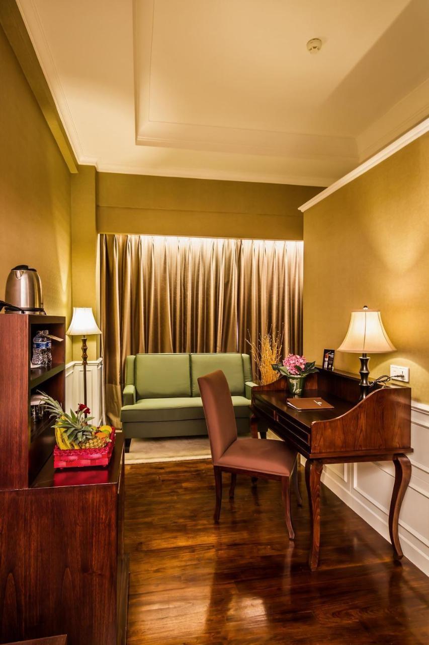 Royal Kuningan Hotel 4*