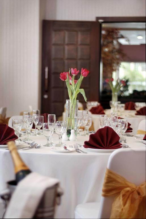 Royal Palm & Conference Center Cengkareng Hotel