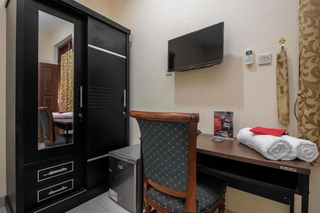 Reddoorz @ Meruya 2 Guest house