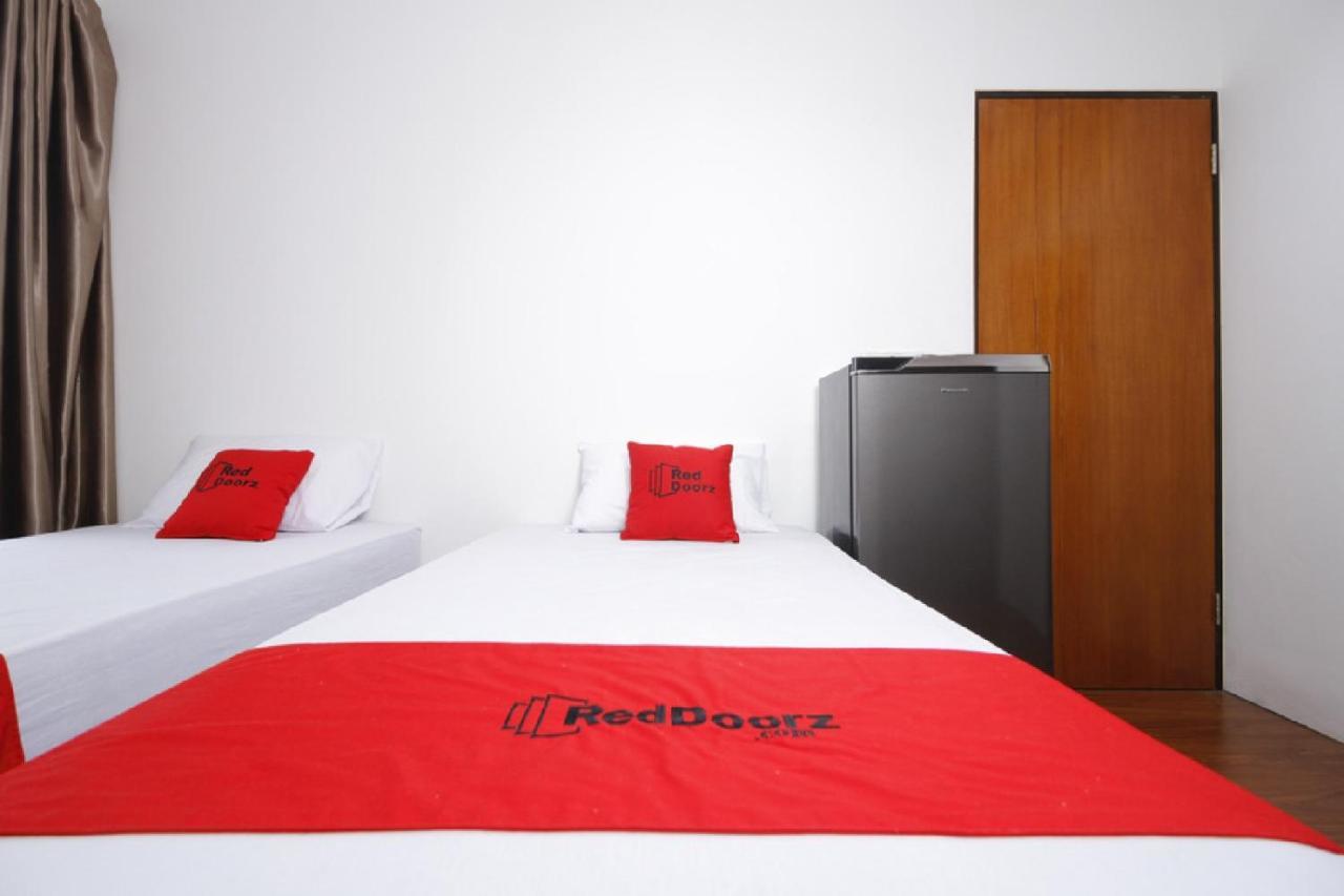 Gasthof Reddoorz Near Plaza Indonesia