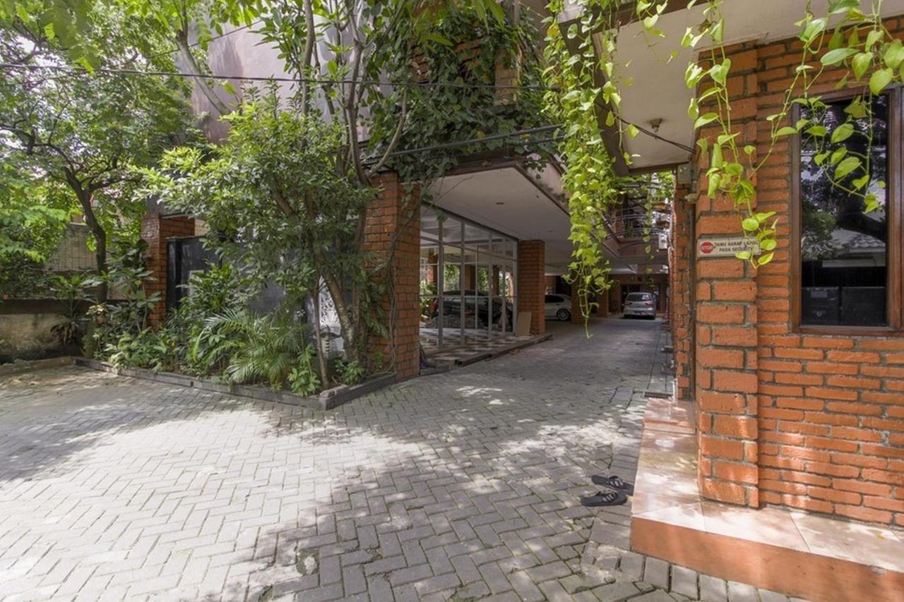 Reddoorz At Ampera Raya 3* Jakarta