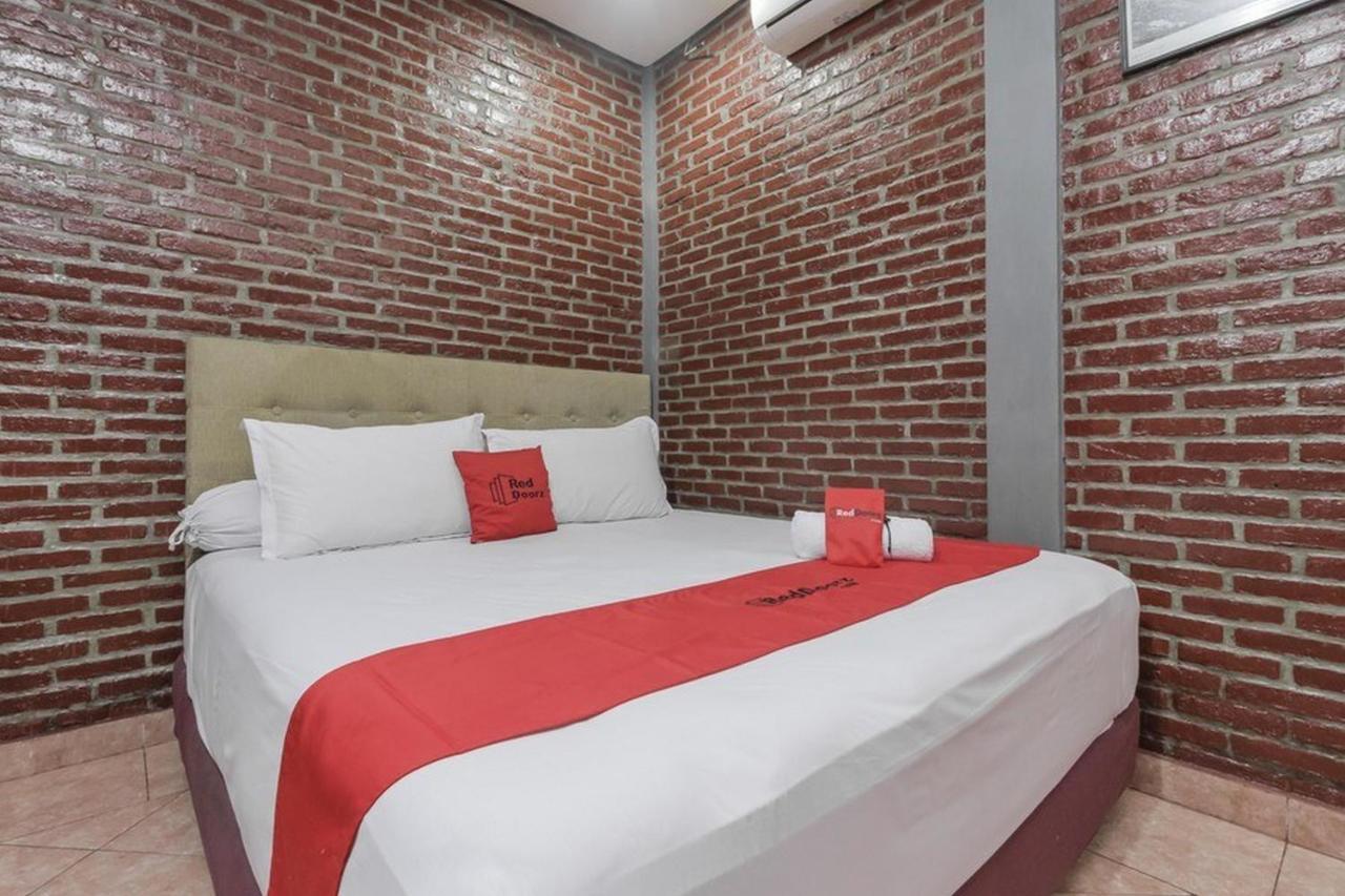 Casa de hóspedes Reddoorz At Ampera Raya