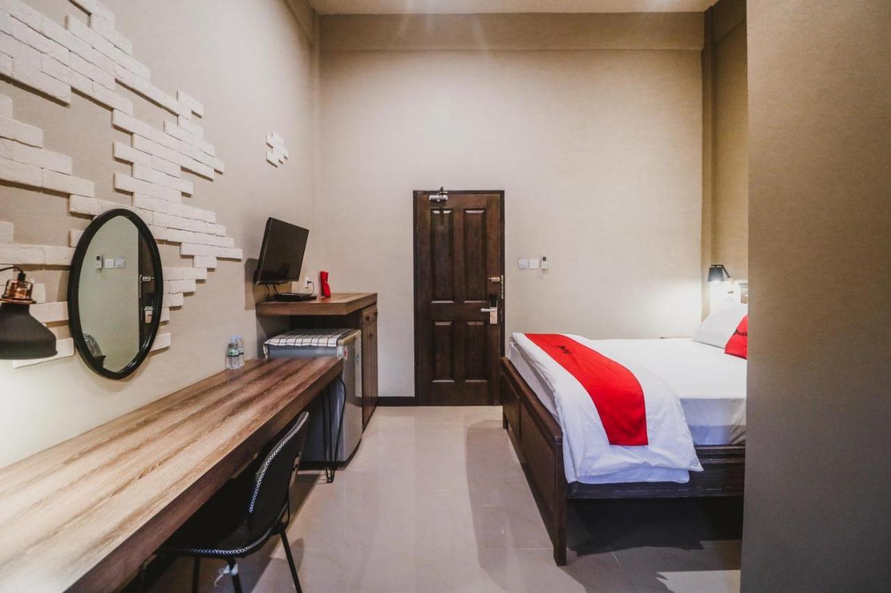 Gasthof Reddoorz Near Mall Slipi Jaya 3*