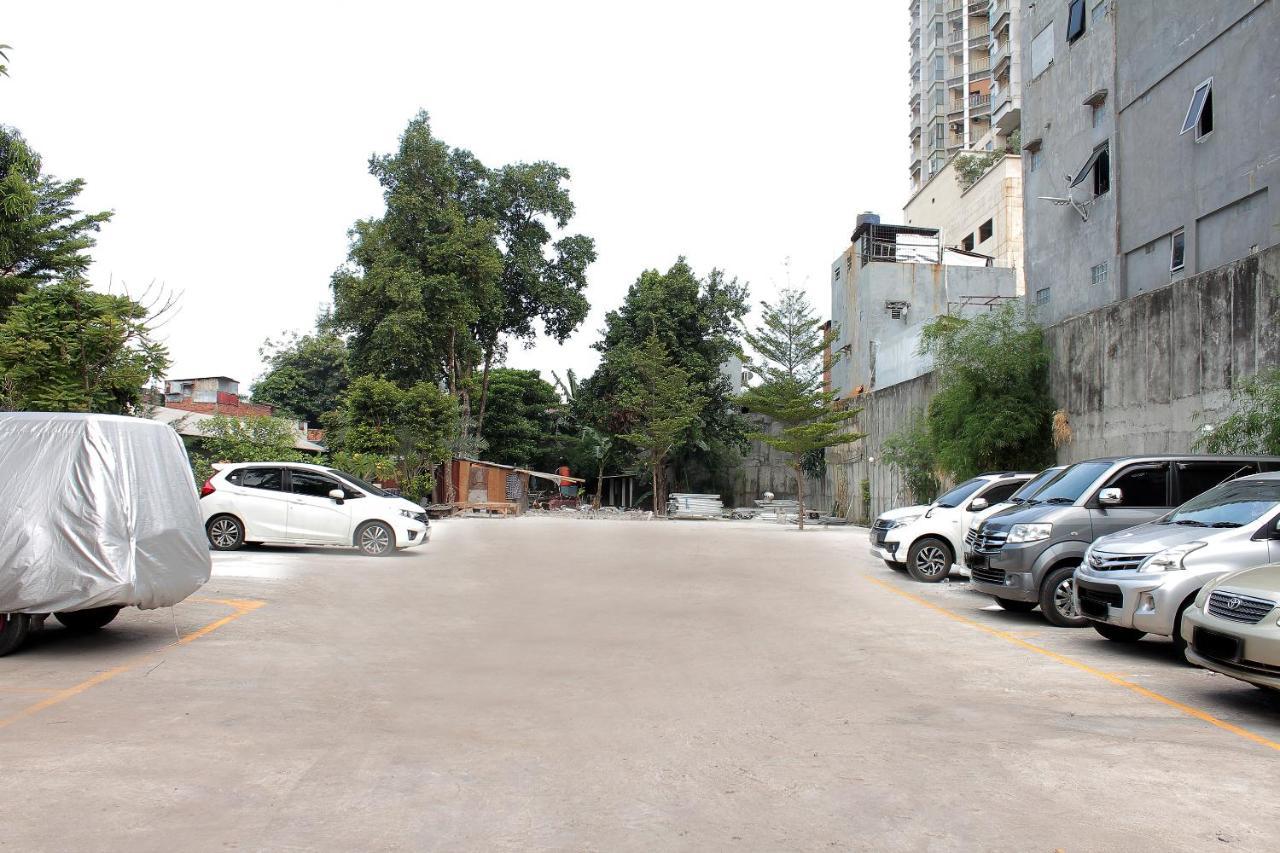 Oyo 222 M@jayakarta 2*