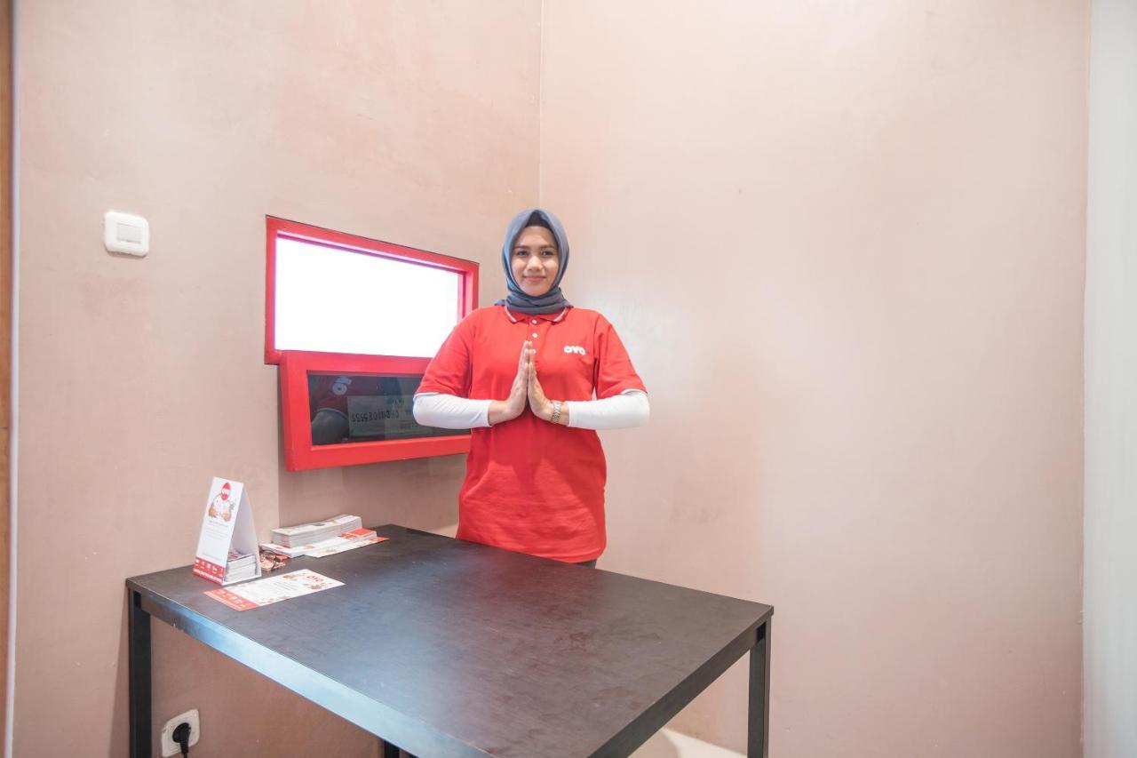 Hotel Oyo 286 Haji Saaba 20 Syariah