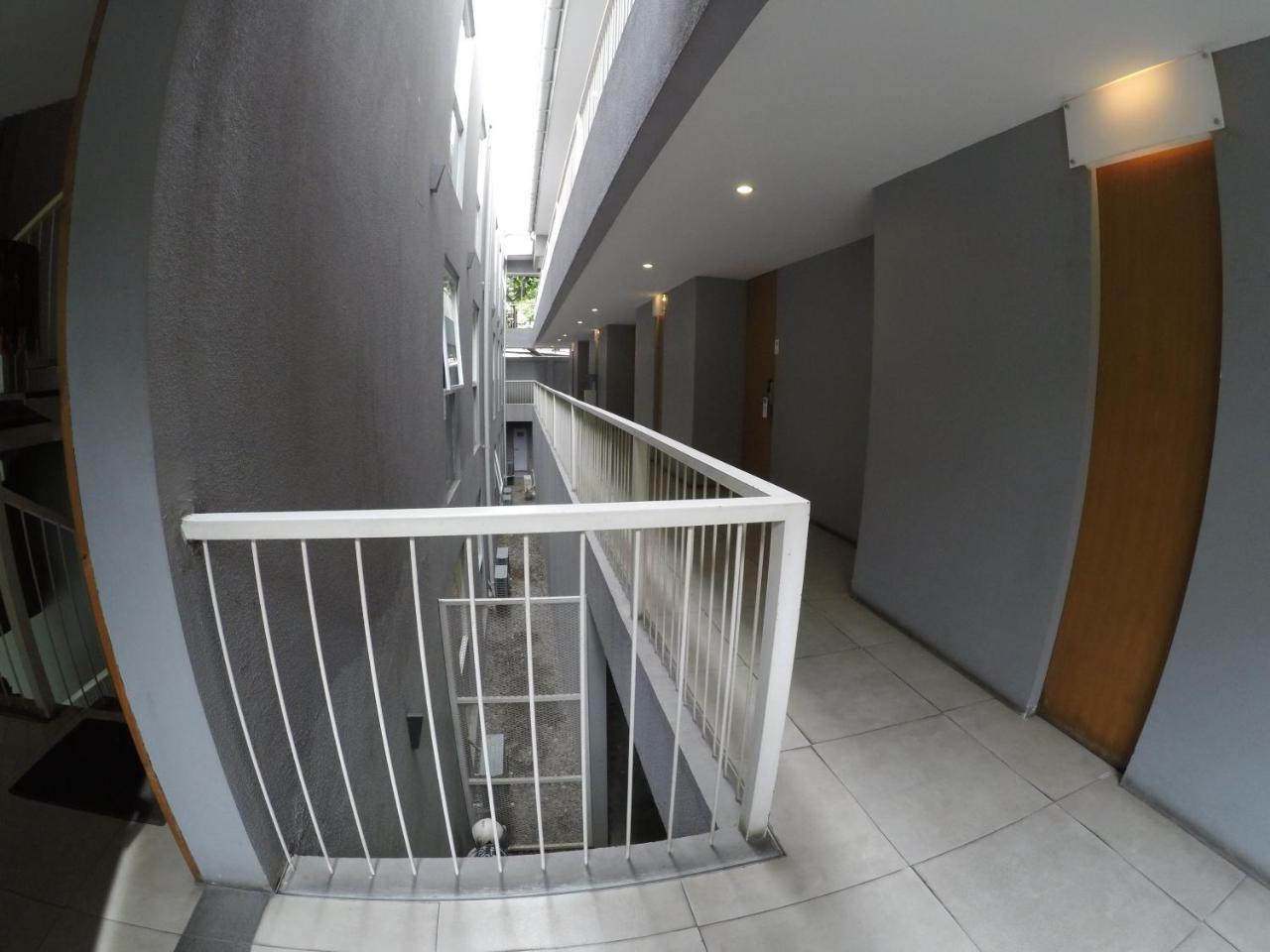 2510 Urbanliving *