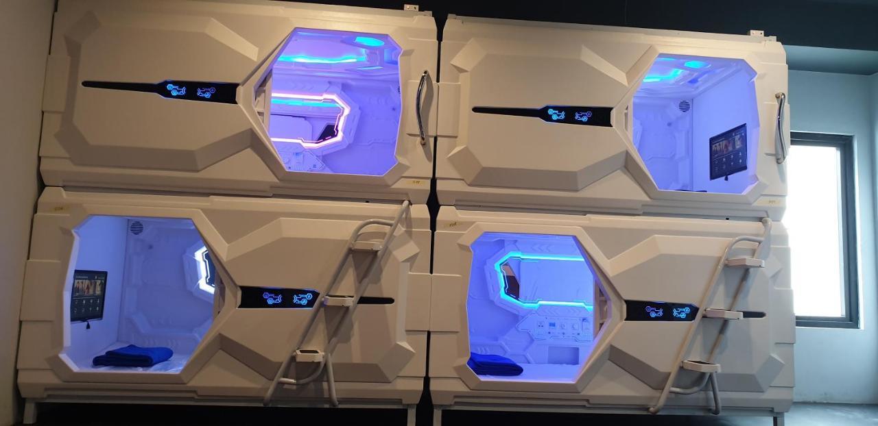 Capsule hotel Jakpod Jakarta