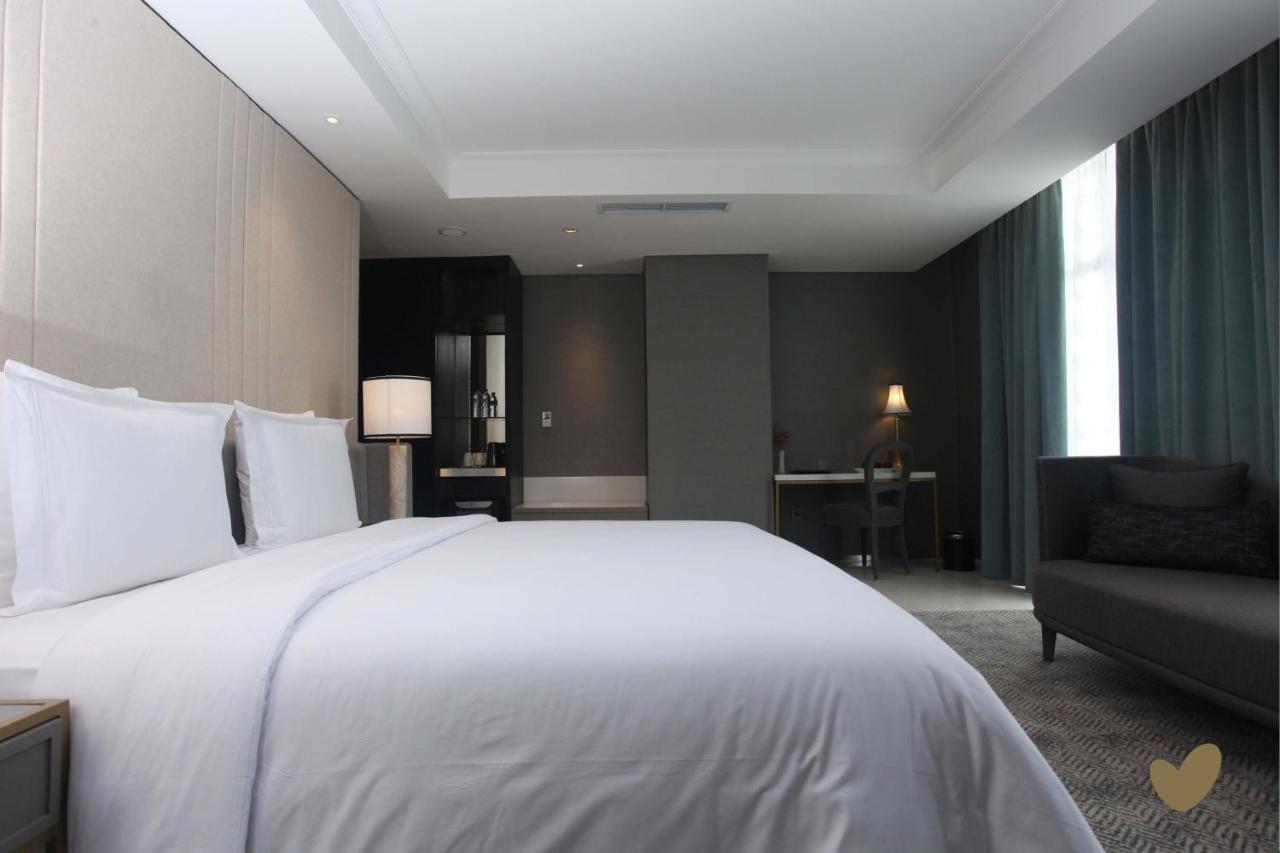 Khách sạn Goodrich Suites, 5*