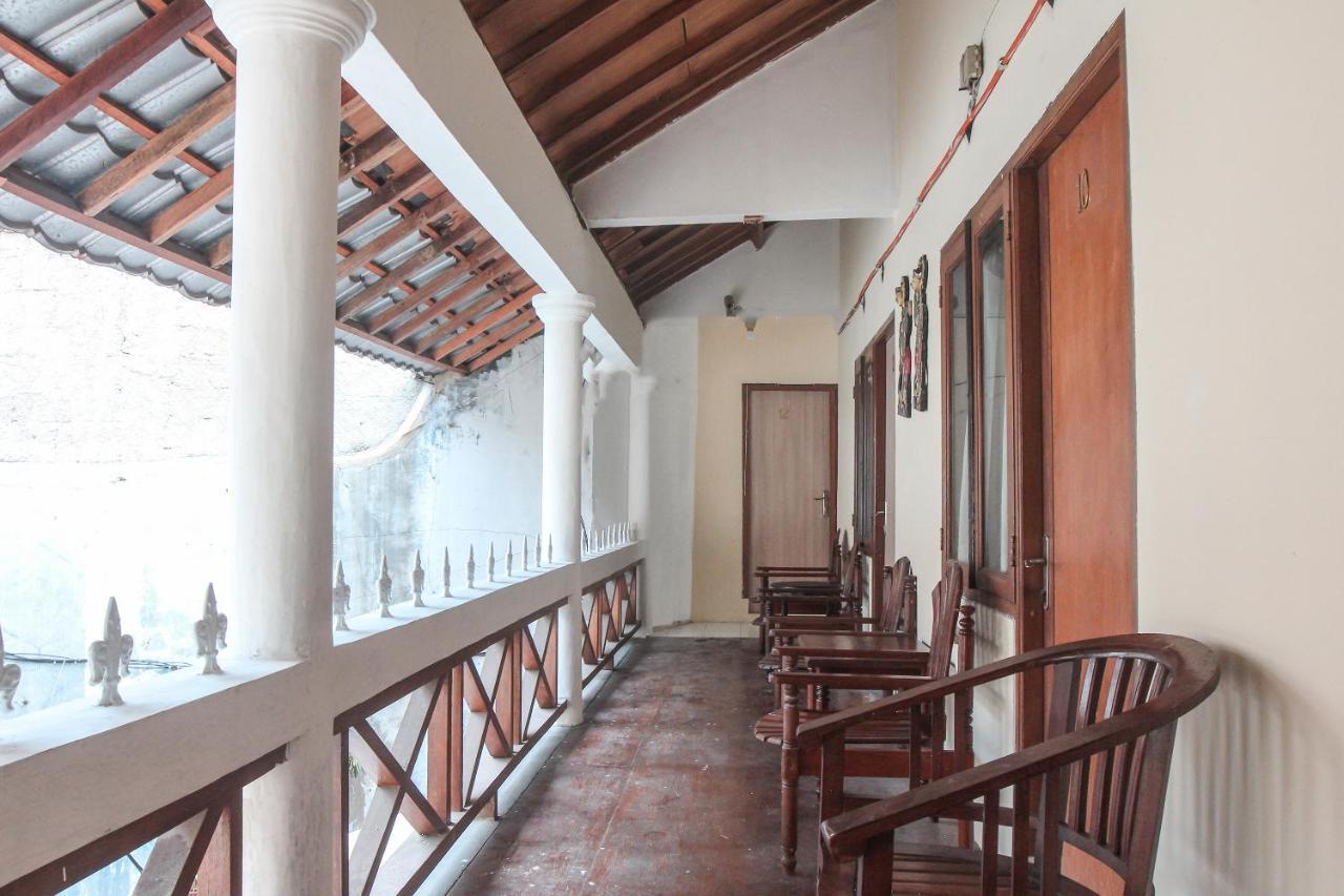 Oyo 146 Menteng Hotel Jakarta