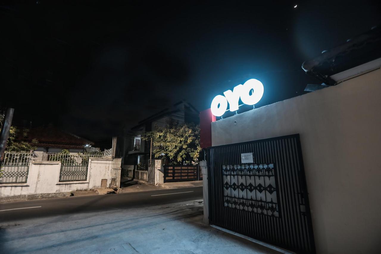 Oyo 133 Griya Ciaji 2* Jakarta