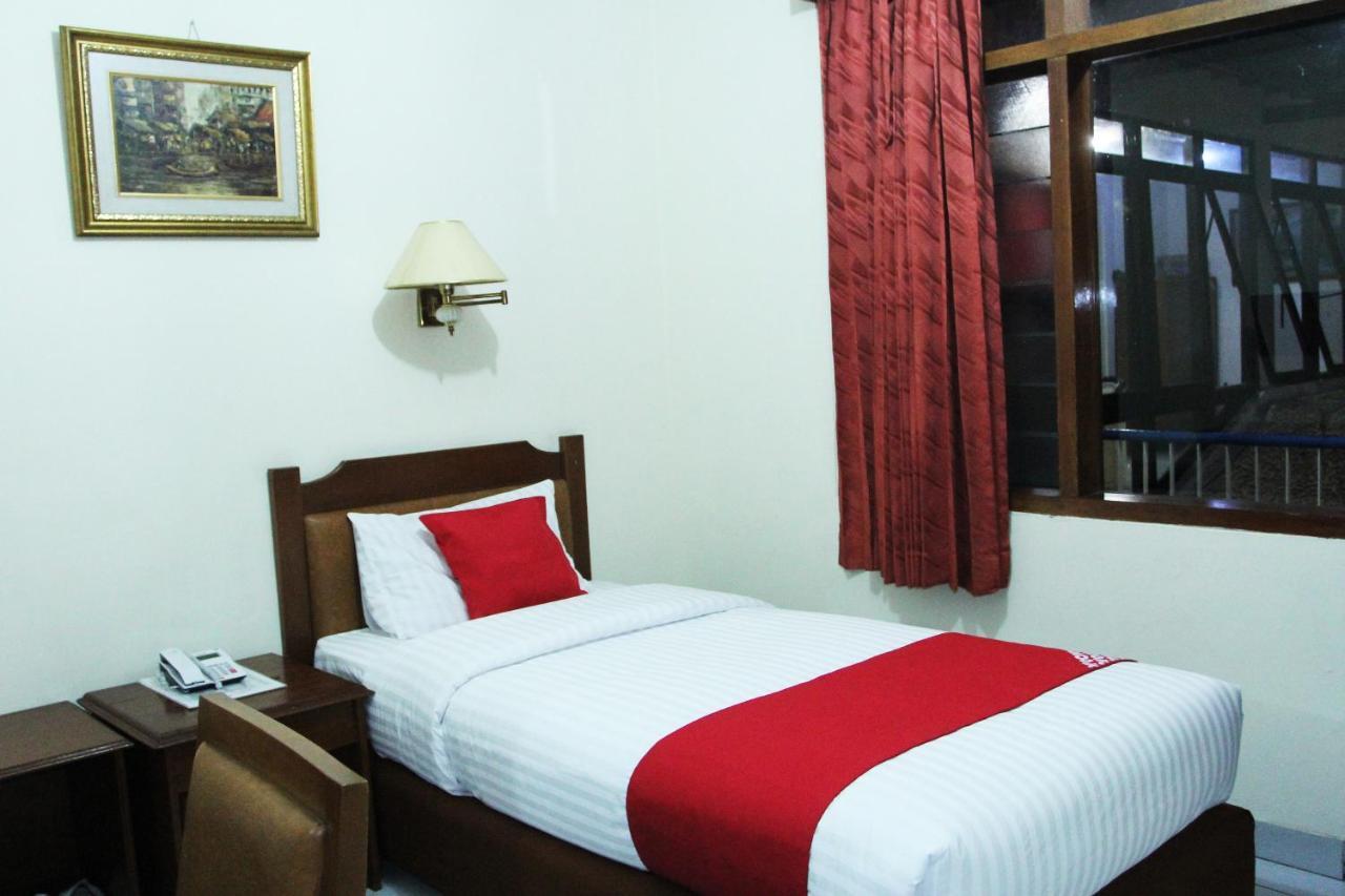 Oyo 108 Surya Hotel Jakarta