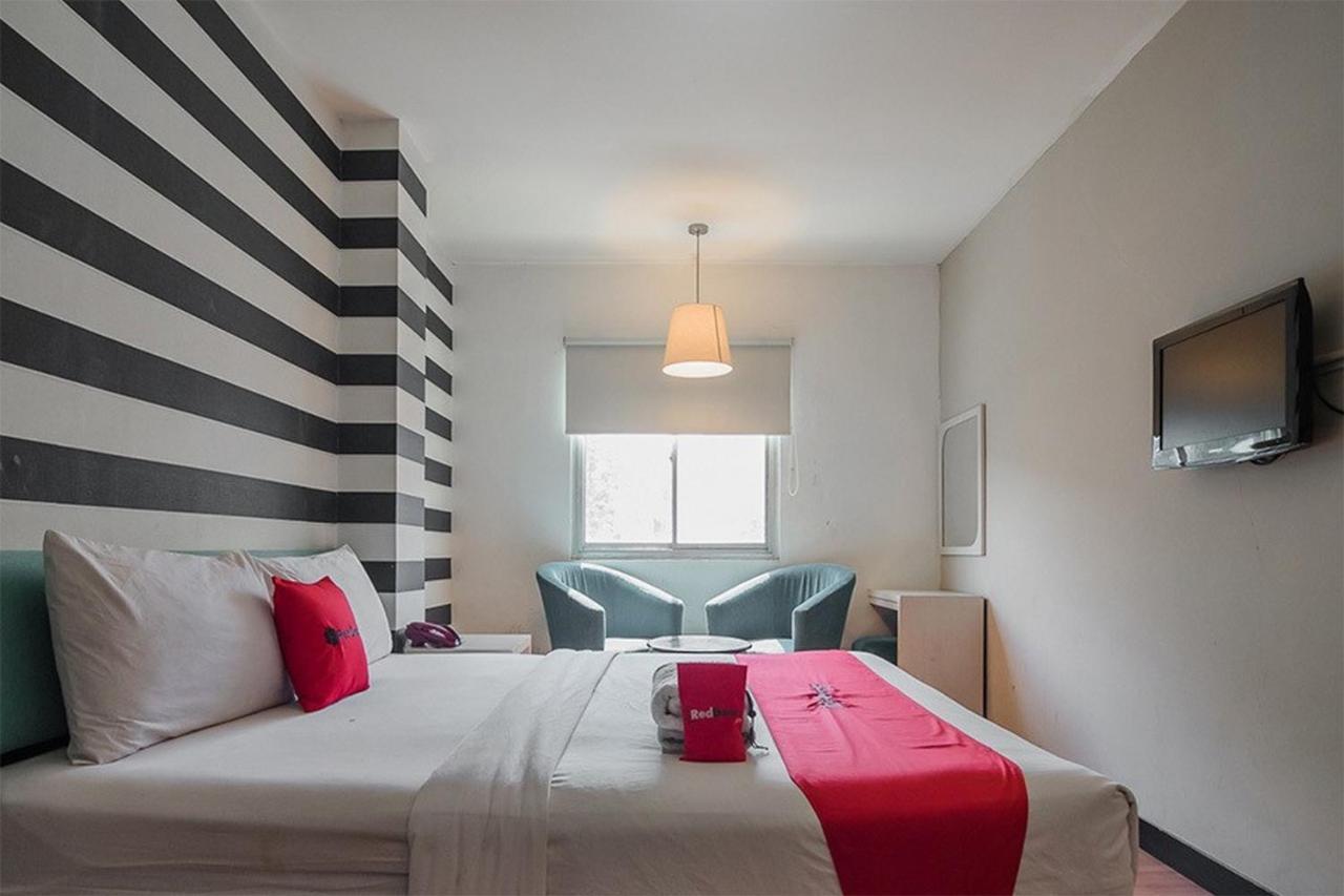 Reddoorz Near Mangga Besar Station 2 3* Jacarta