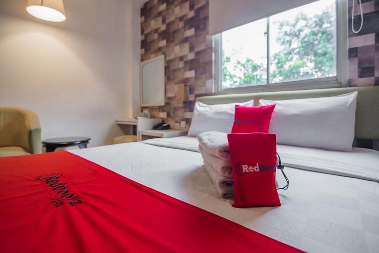 Reddoorz Near Mangga Besar Station 2 Hotel