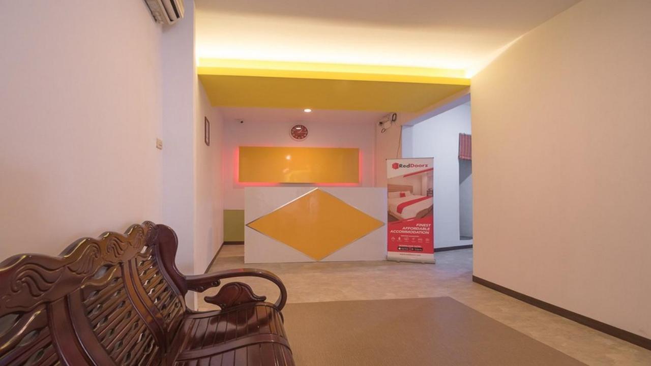 Reddoorz Near Itc Mangga Dua Hotel