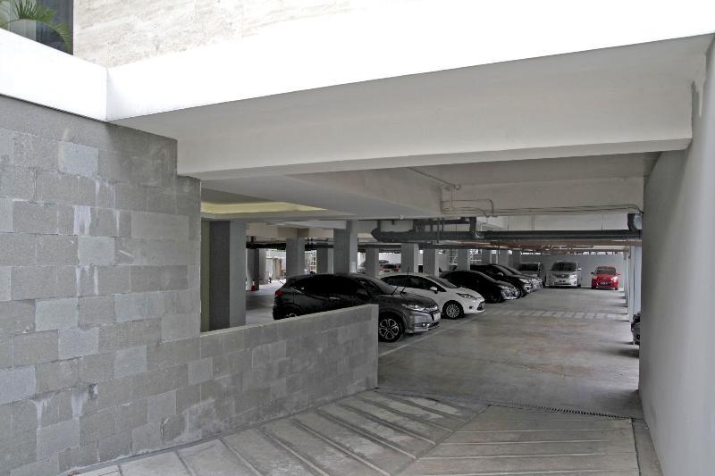 Plaza 54 2*