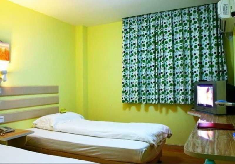 Hotel Arnava Senen Jakarta