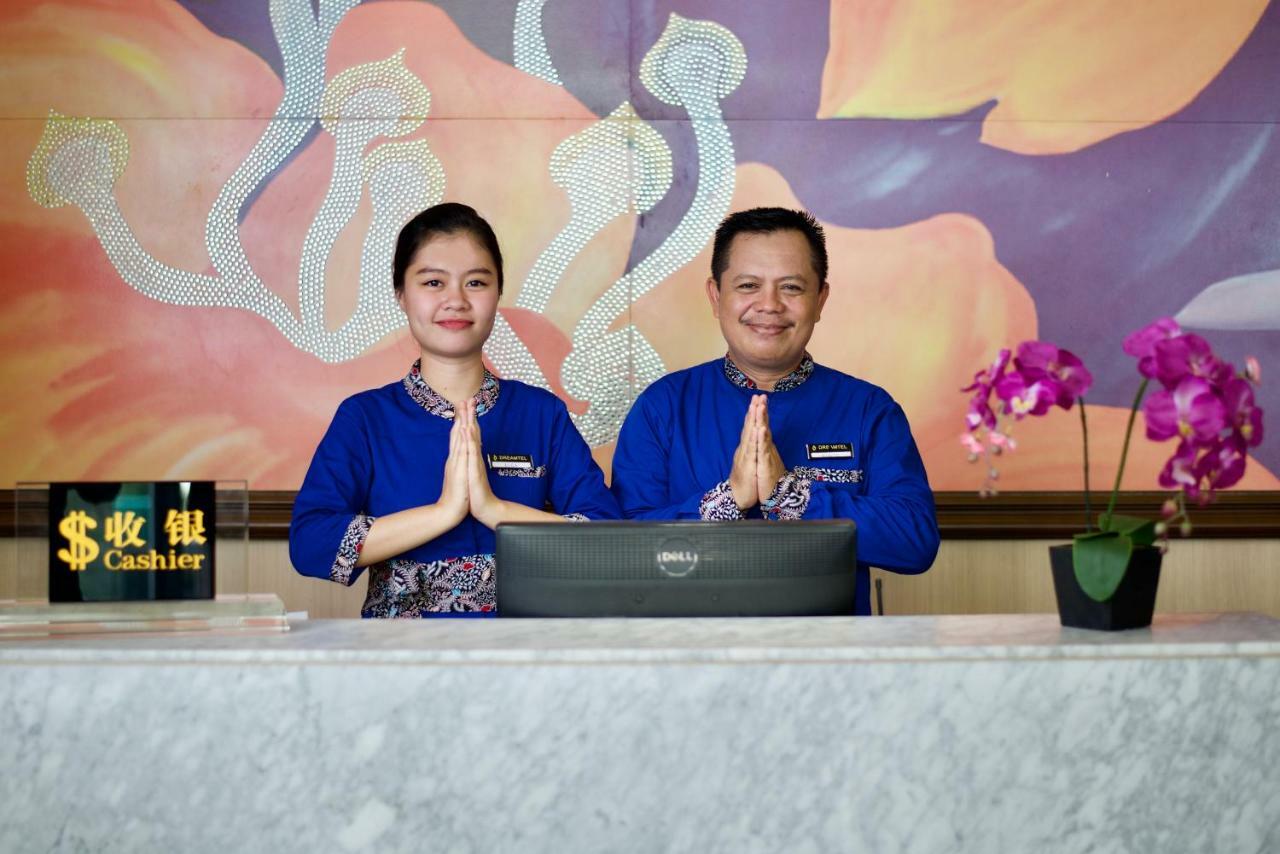 Dreamtel Hotel 3*