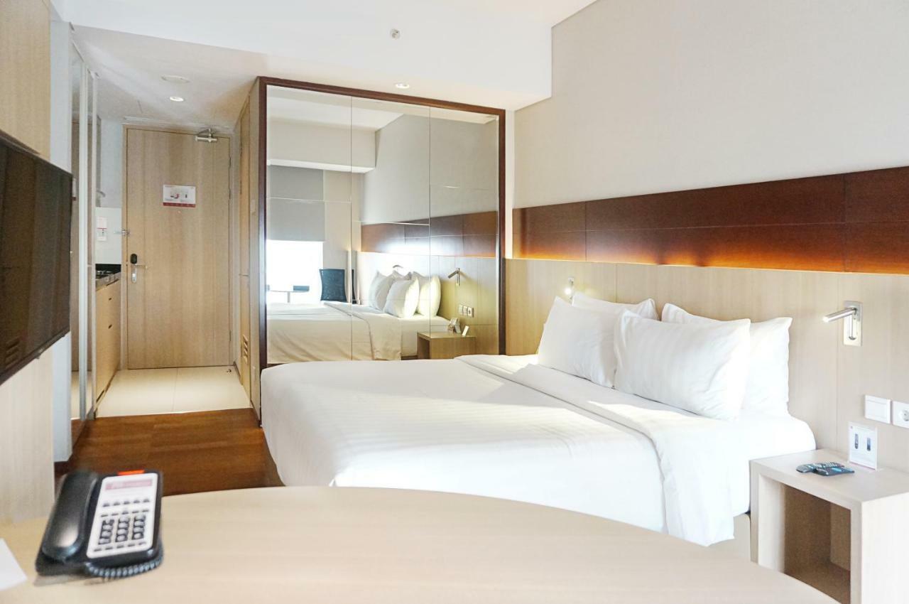 Ra Premiere Simatupang Appartement