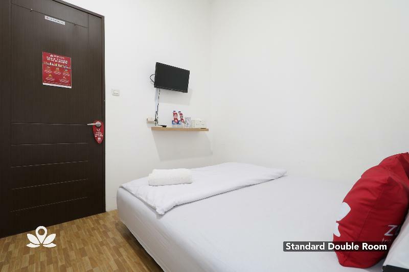 Zen Sawah Besar Hotel 2*