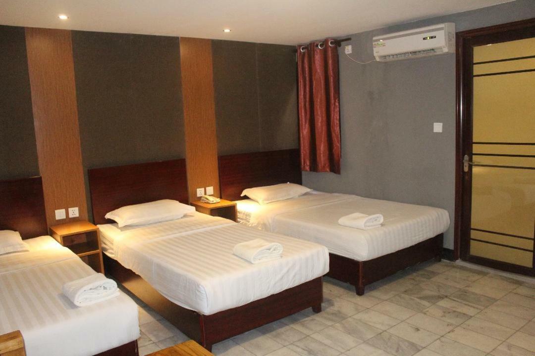 Hotel Mustika Senen