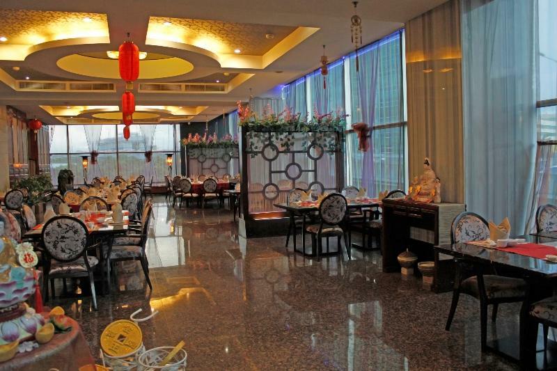 Manhattan Hotel Jakarta Hotel