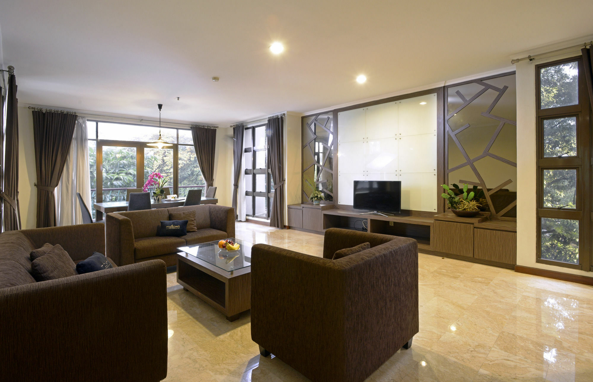 Hotel Midtown Simatupang 4*