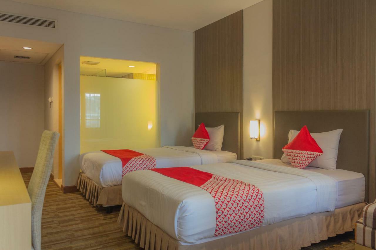 Collection O 7 Melawai Hotel