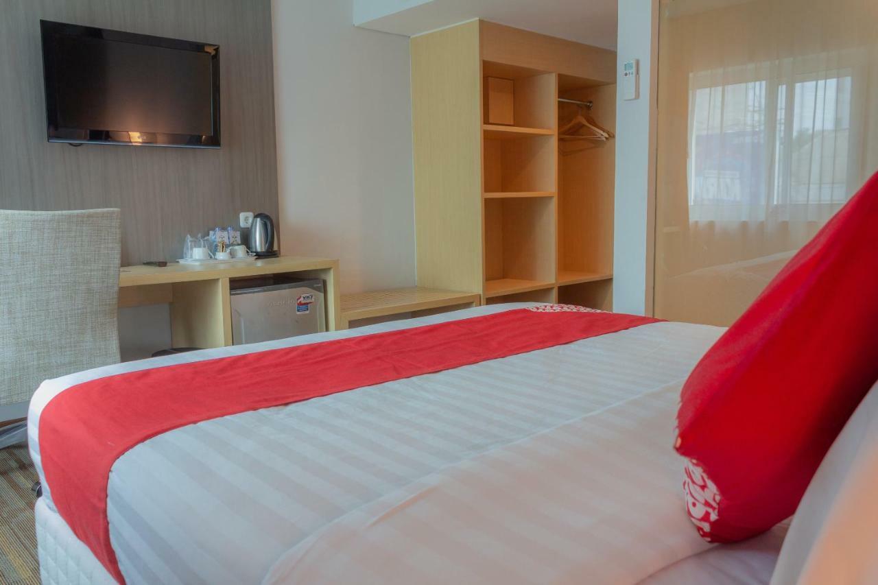 Collection O 7 Melawai Hotel