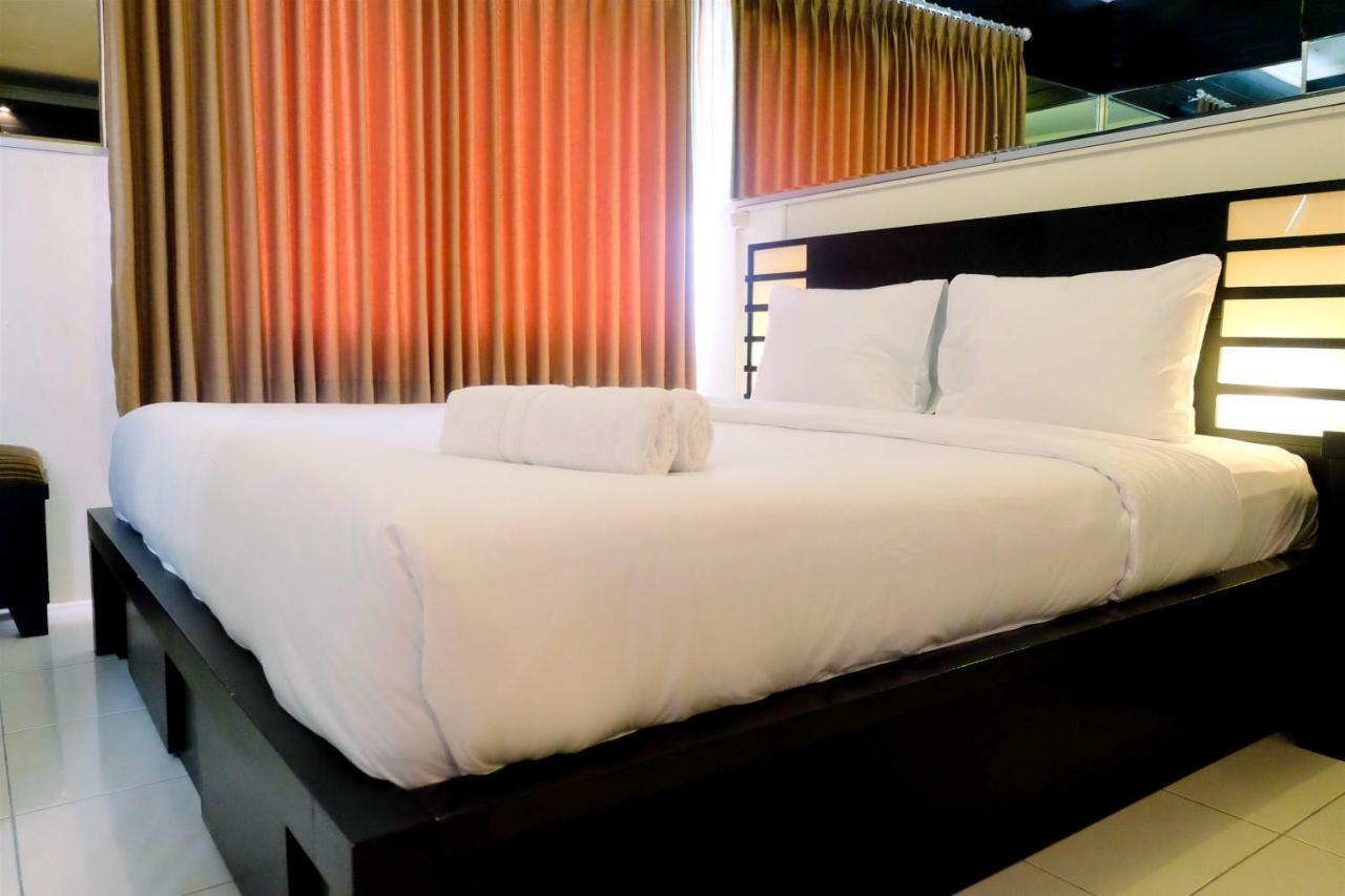 Appartement 2br With Study Seaview At Marina Ancol By Travelio